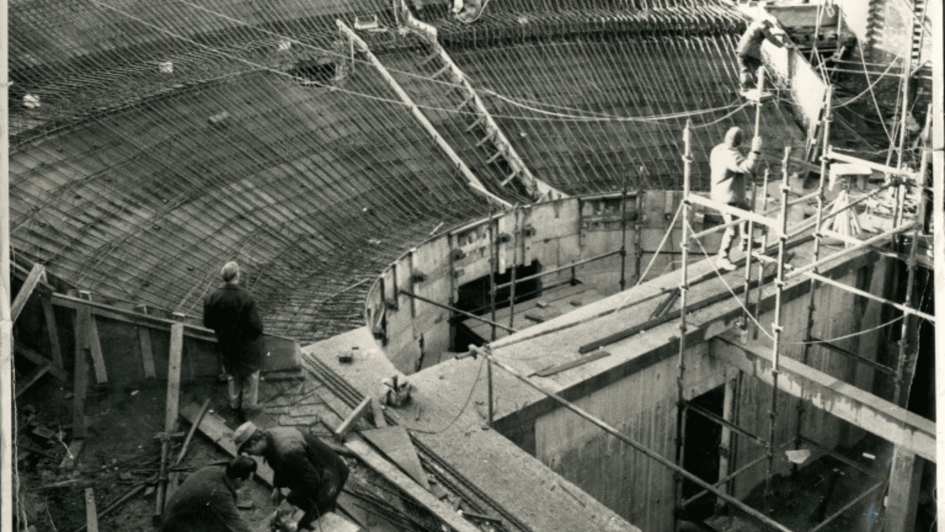 Black and white photo of the theatre being built in 1966